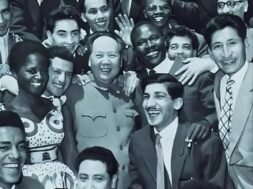 Na foto, delegados comunistas da Ásia, África e América Latina em 1957, durante o Encontro Internacional de Partidos Comunistas e Trabalhadores, que ocorreu em Moscou, na União Soviética.