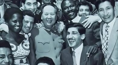 Na foto, delegados comunistas da Ásia, África e América Latina em 1957, durante o Encontro Internacional de Partidos Comunistas e Trabalhadores, que ocorreu em Moscou, na União Soviética.