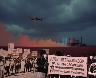 Imagens de manifestações organizadas por trabalhadores sobre a ilustração de uma plantação de milho sendo pulverizada por um drone. À esquerda, uma manifestação contra o agronegócio, com cartazes como: Agrotóxico = morte. À direita, militantes da UJC seguram um cartaz onde está escrito: "Juventude trabalhadora vai à luta organizada. Por nossos direitos, nossos estudos e nossos empregos. Frente de Jovens Trabalhadores.". Mais ao fundo há a lustração de uma usina de enriquecimento de urânio. Créditos: Gabriel Remígio / UJC.