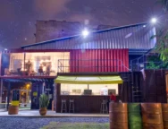 Foto do Teatro de Contêiner Mungunzá.