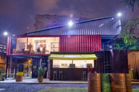 Foto do Teatro de Contêiner Mungunzá.