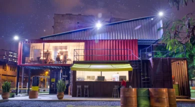 Foto do Teatro de Contêiner Mungunzá.