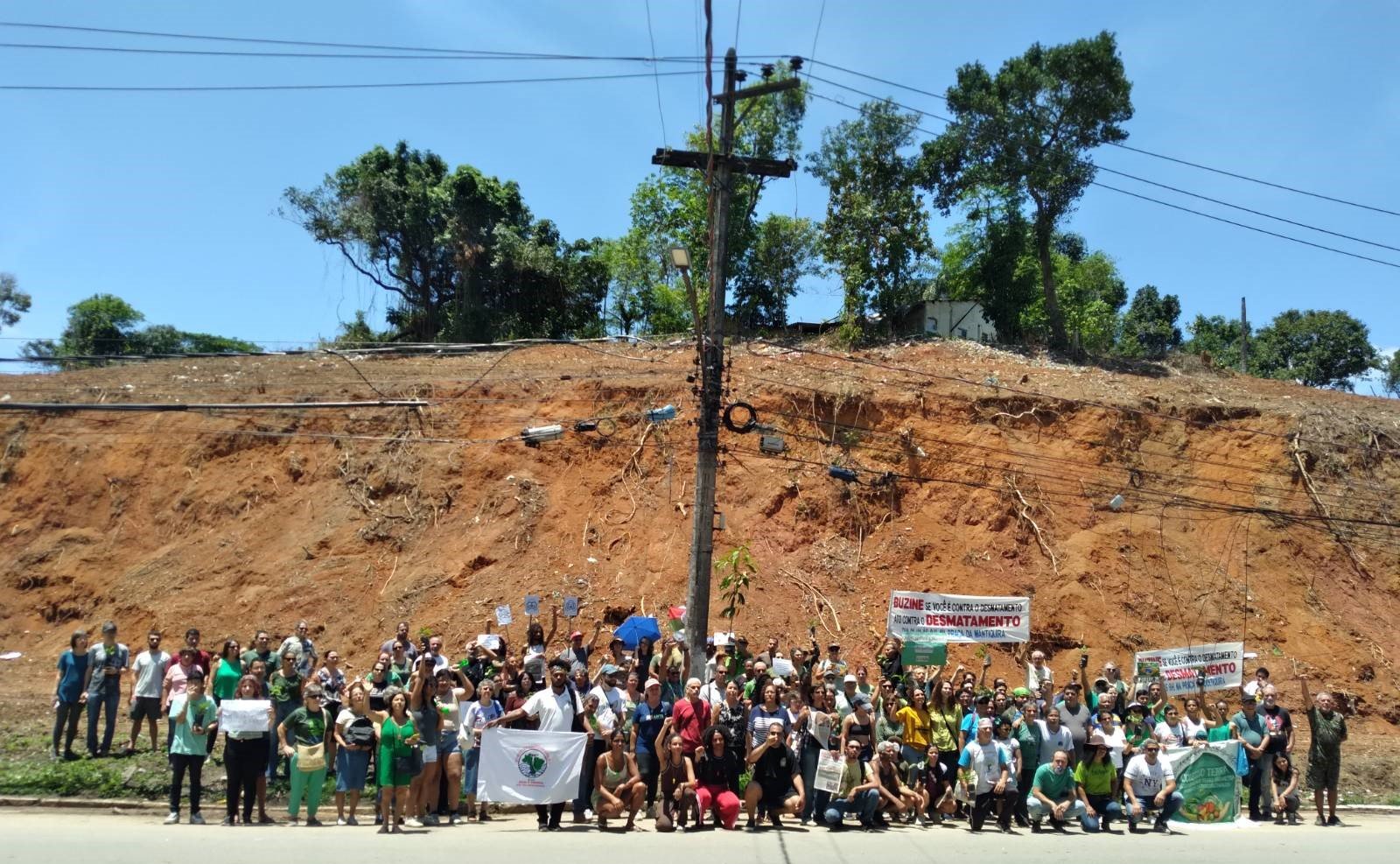 Ato contra o desmatamento em Xerém