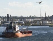 O Ocean Mariner, petroleiro de produtos químicos/petróleo —atualmente navegando sob a bandeira da Libéria— chega ao porto de Havana em 9 de janeiro de 2026.