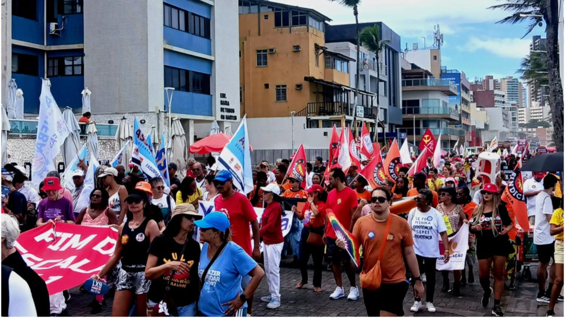 Espontaneidade e consciência revolucionária: o que fazer com o sindicato mais importante em Salvador?